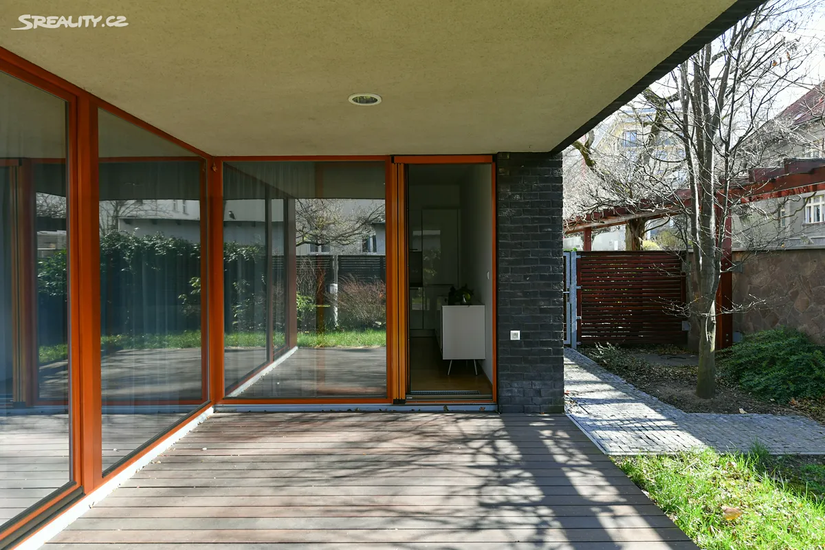 Pronájem bytu 3+kk 95 m² – pohled 5