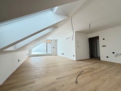 Pronájem bytu 3+kk 84 m²