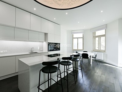 Pronájem bytu 4+kk 137 m²