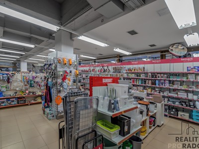 Pronájem obchodního prostoru 180 m² — photo 4