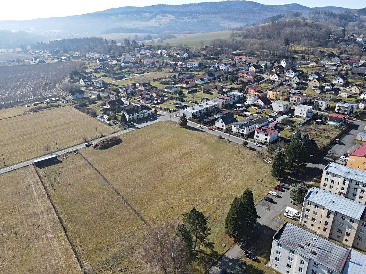 Prodej stavebního pozemku 4323 m² – fotografie 3