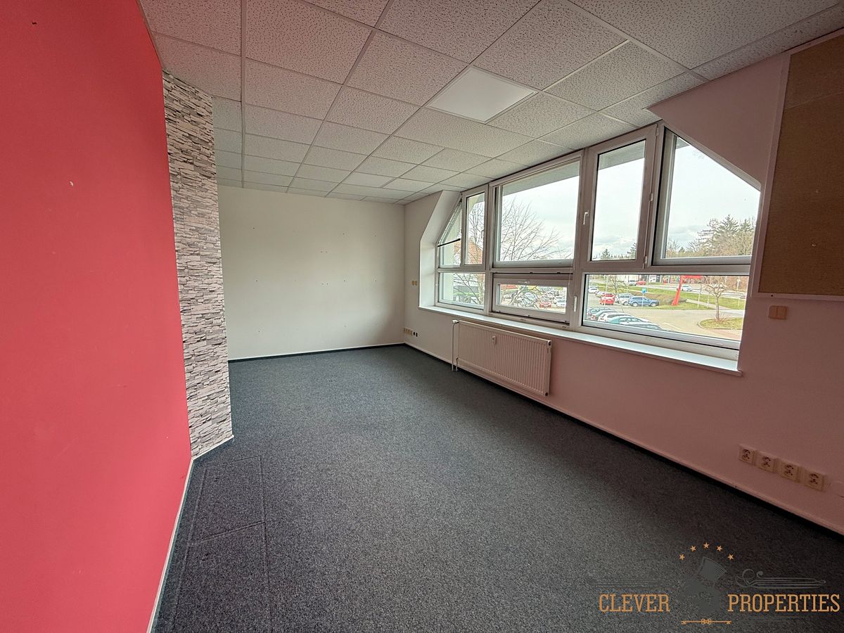 Pronájem kanceláře 33 m²