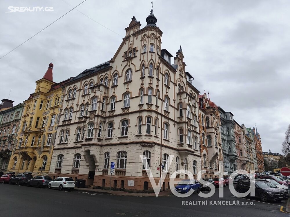 Pronájem bytu 2+1 77 m², Děčín