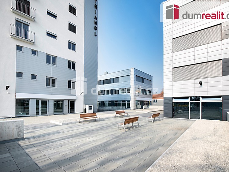 Комерційне приміщення в оренду, 27 м² (7 з 8)