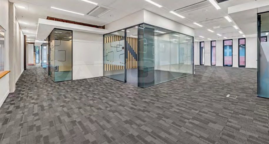 Pronájem kanceláře 844 m² – fotografie 5