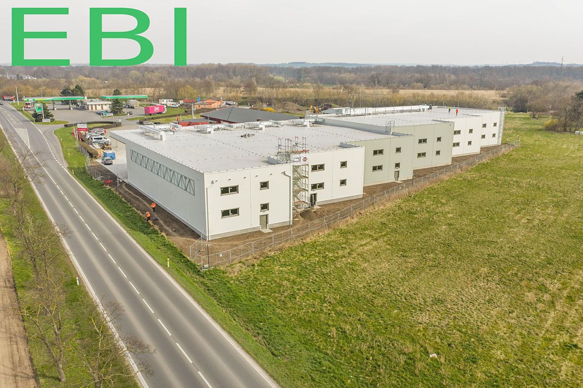 Pronájem skladového prostoru 2218 m² – fotografie 3