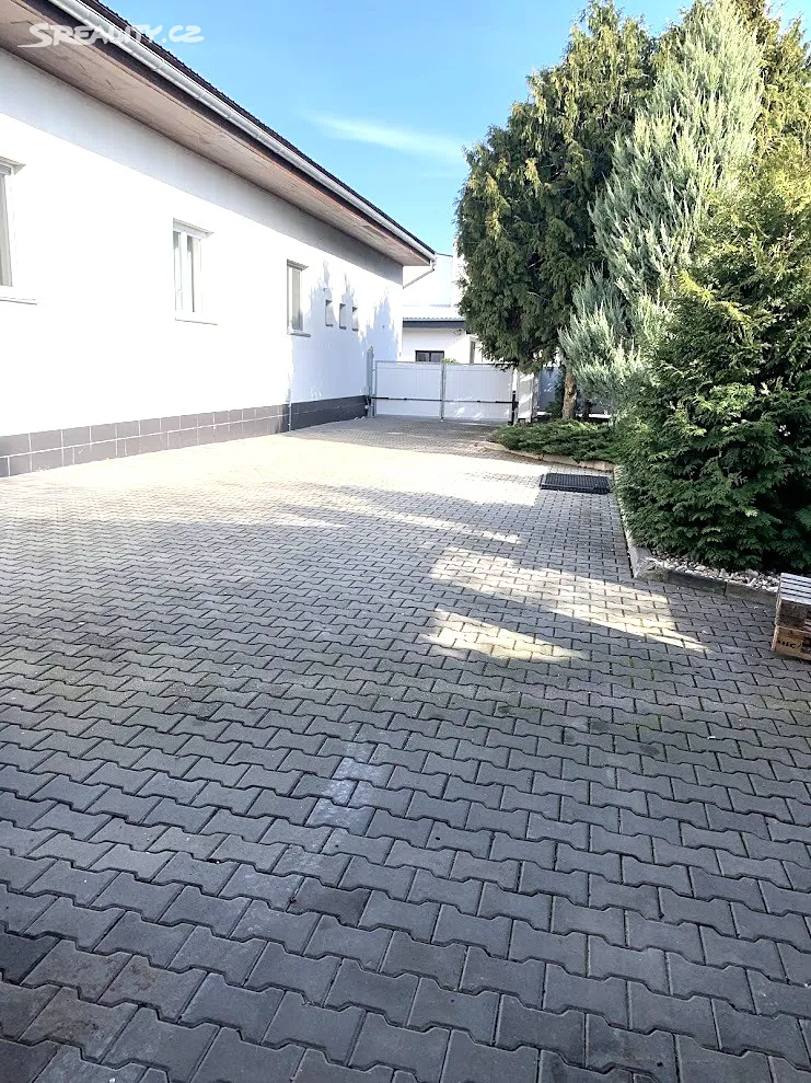 Pronájem obchodního prostoru 280 m² – pohled 6