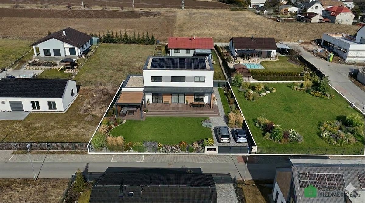 Prodej stavebního pozemku 789 m² – fotografie 3