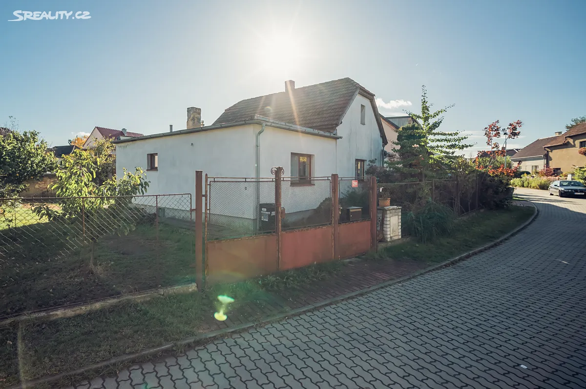 Prodej rodinného domu 111 m², pozemek 620 m², Praha