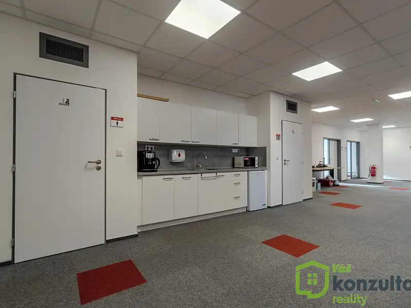 Pronájem kanceláře 25 m², Ostrava – náhled fotky 2