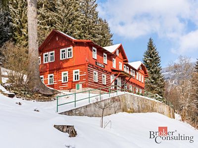 Prodej chalupy 530 m², pozemek 6502 m²