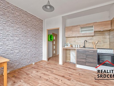 Pronájem bytu 1+1 37 m²