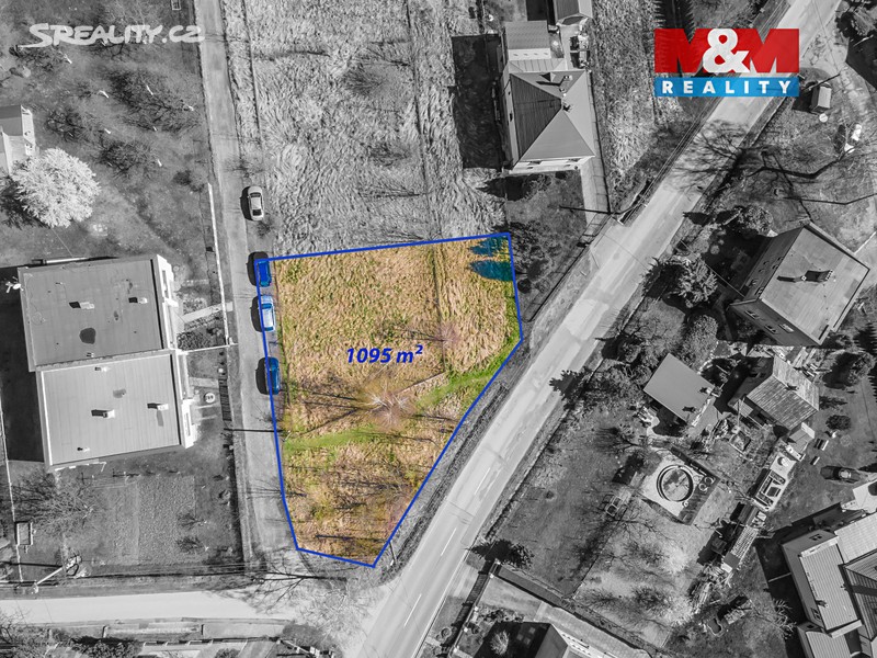 Prodej  stavebního pozemku 1 095 m² – pohled 3