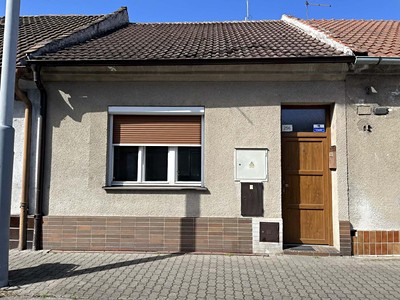 Pronájem  rodinného domu 67 m², pozemek 111 m²