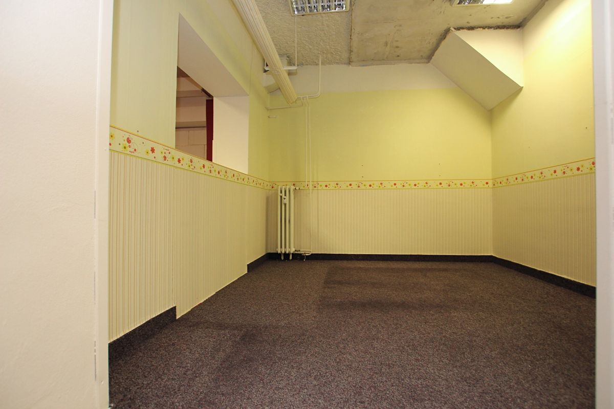 Pronájem skladového prostoru 100 m² – fotografie 3