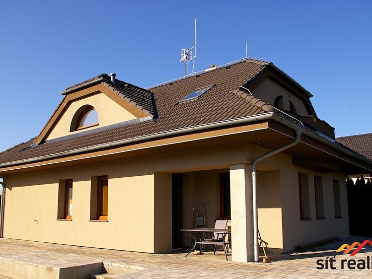 Будинок на продаж, 165 м² (4 з 44)