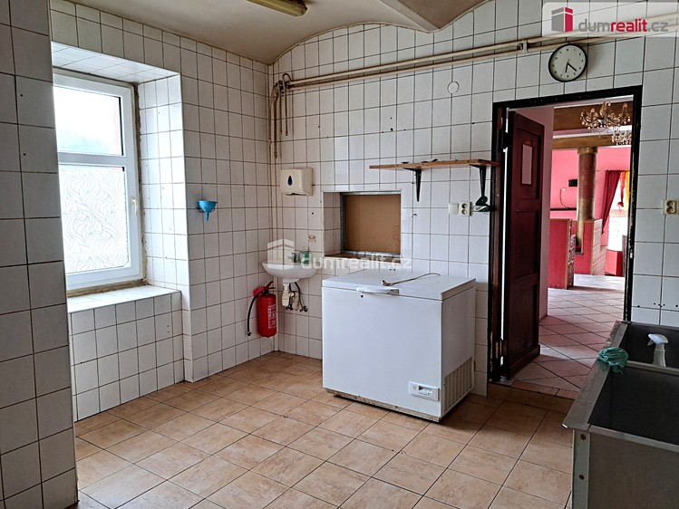 Комерційне приміщення на продаж, 126 м² (9 з 15)