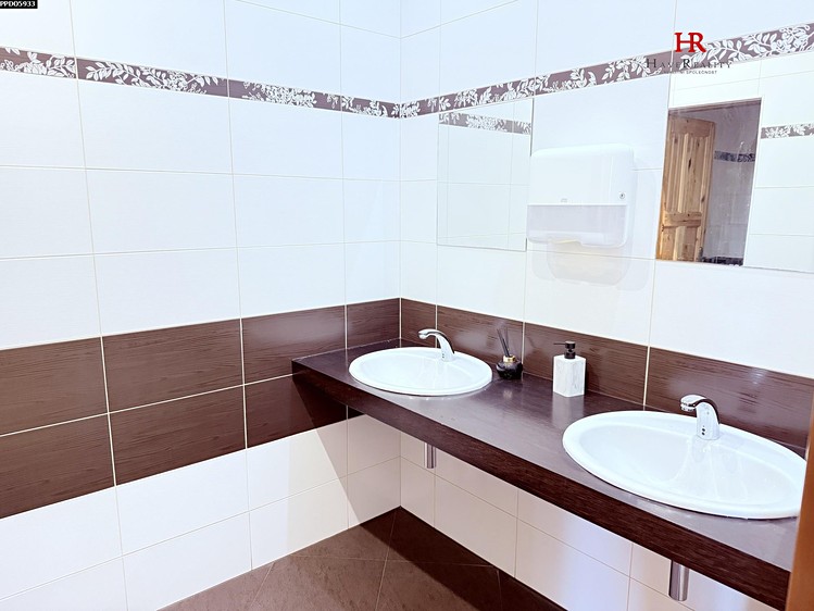 Комерційне приміщення в оренду, 187 м² (8 з 28)