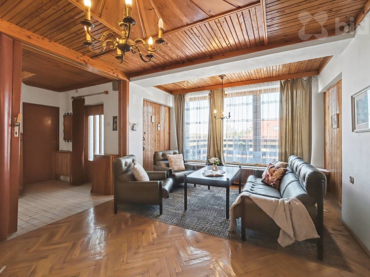 Будинок на продаж, 220 м² (5 з 48)