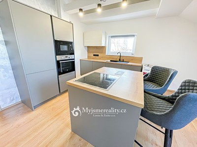 Pronájem bytu 4+kk 110 m²