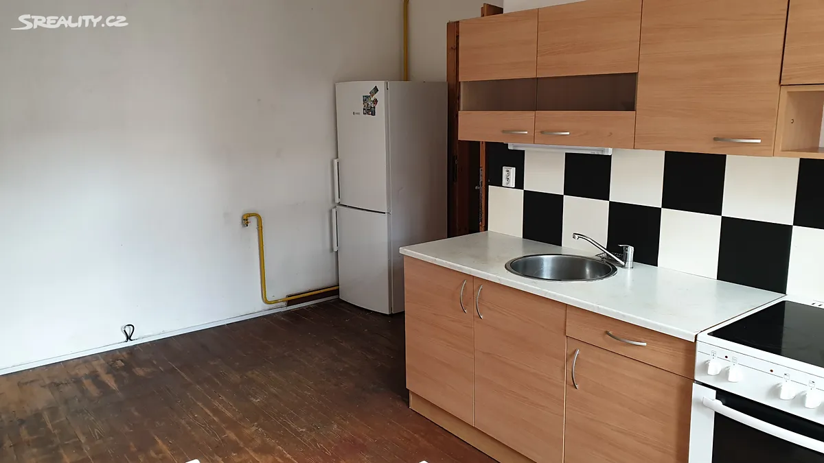 Pronájem bytu 1+1 45 m², U Vlastního krbu
