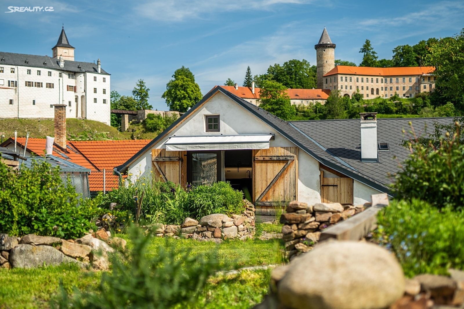 Prodej  rodinného domu 257 m², pozemek 621 m² – pohled 4
