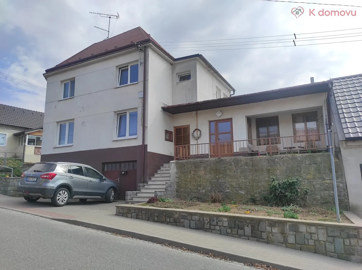 Prodej rodinného domu 115 m², pozemek 229 m²