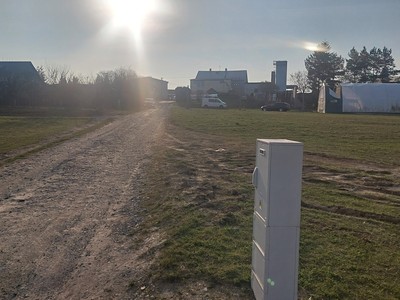 Prodej pozemku, 1 489 m² (2 z 9)