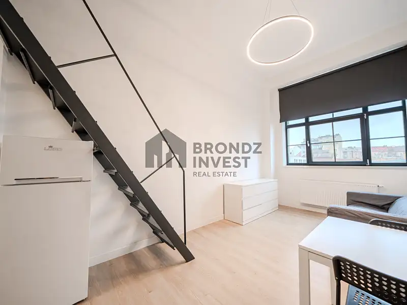 Pronájem bytu 1+kk 32 m², Praha – náhled fotky 3