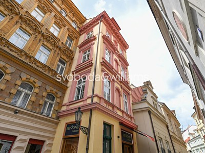 Prodej  rodinného domu 352 m², pozemek 112 m²