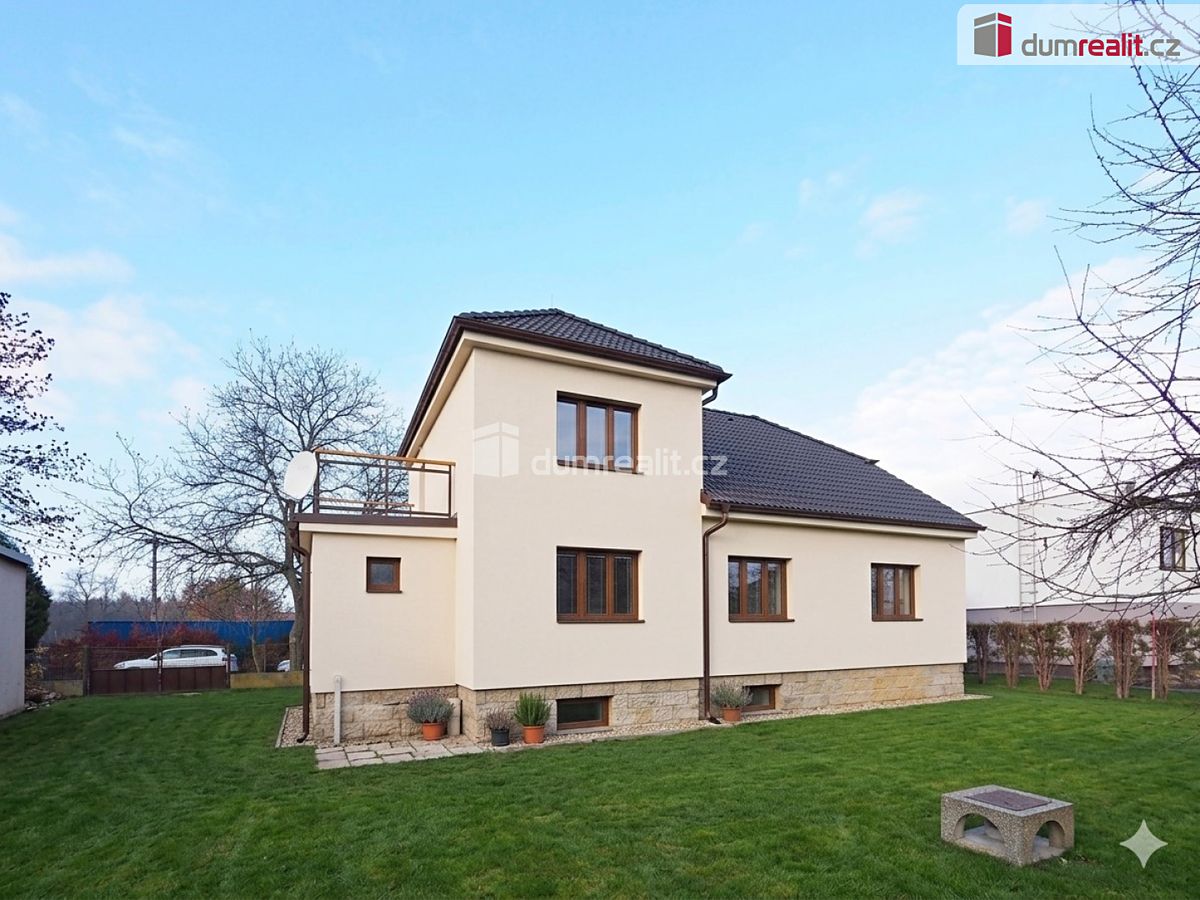 Prodej rodinného domu 140 m², pozemek 1249 m² – fotografie 4