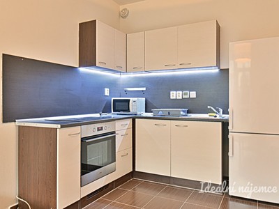 Pronájem bytu 2+kk 45 m²