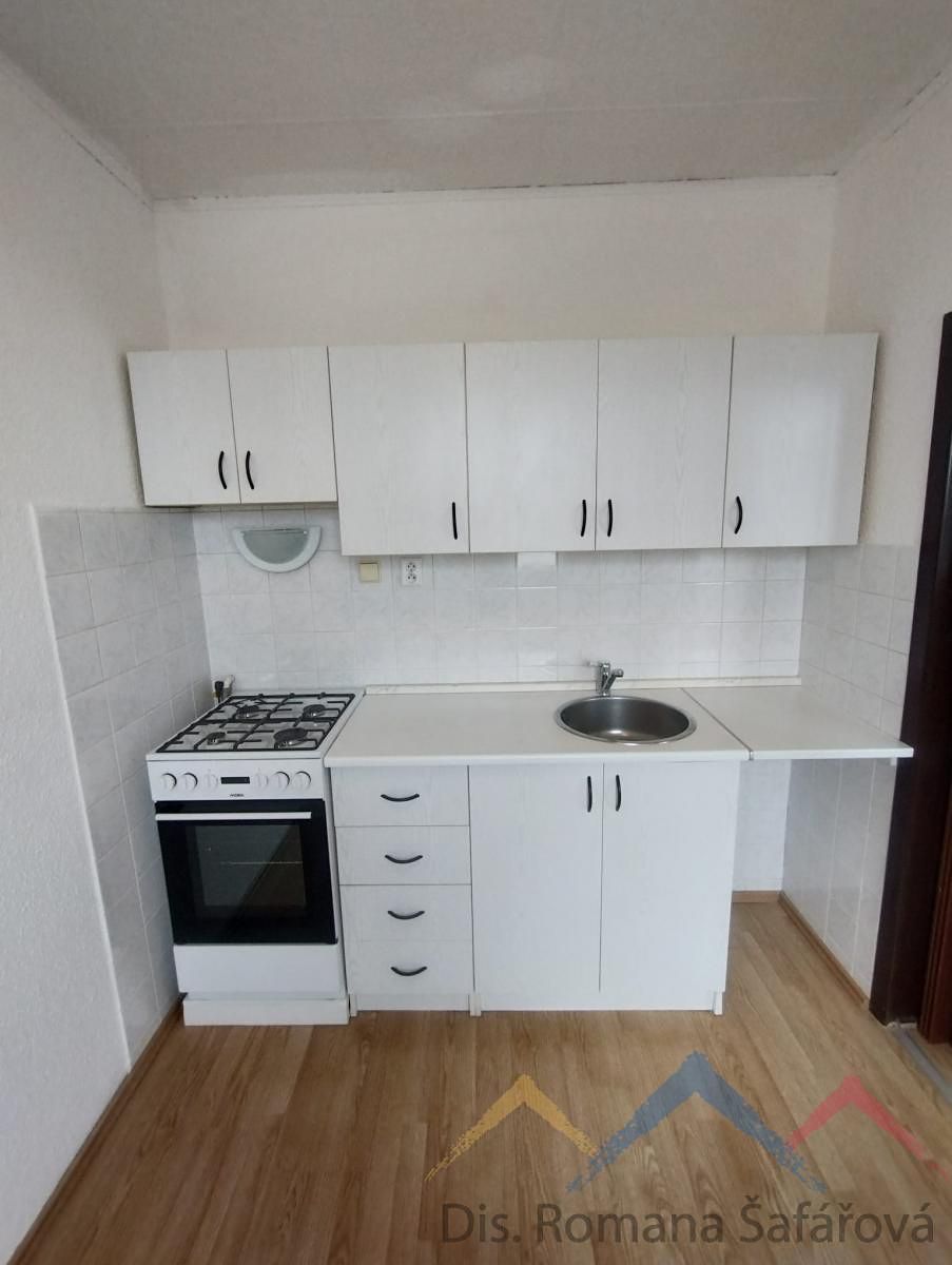 Pronájem bytu 1+1 34 m² – fotografie 2
