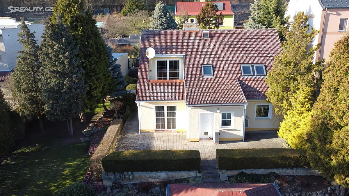 Prodej rodinného domu 173 m², pozemek 1182 m², Krupka