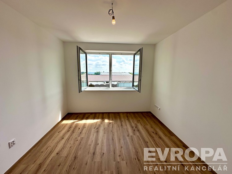 Квартира 3+kk на продаж, 85 м² (17 з 18)