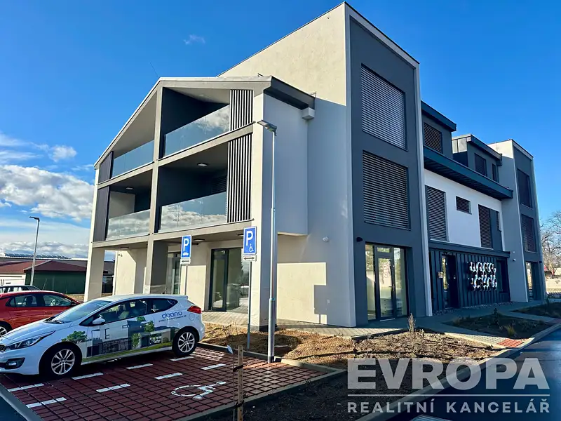 Prodej bytu 3+kk 85 m², Vysoký Újezd – náhled fotky 1