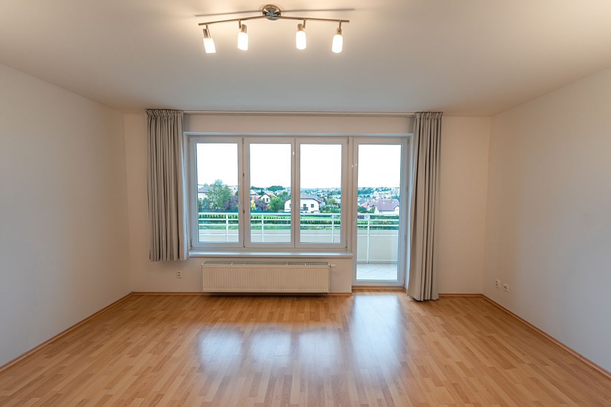 Pronájem bytu 1+kk 38 m² – fotografie 5