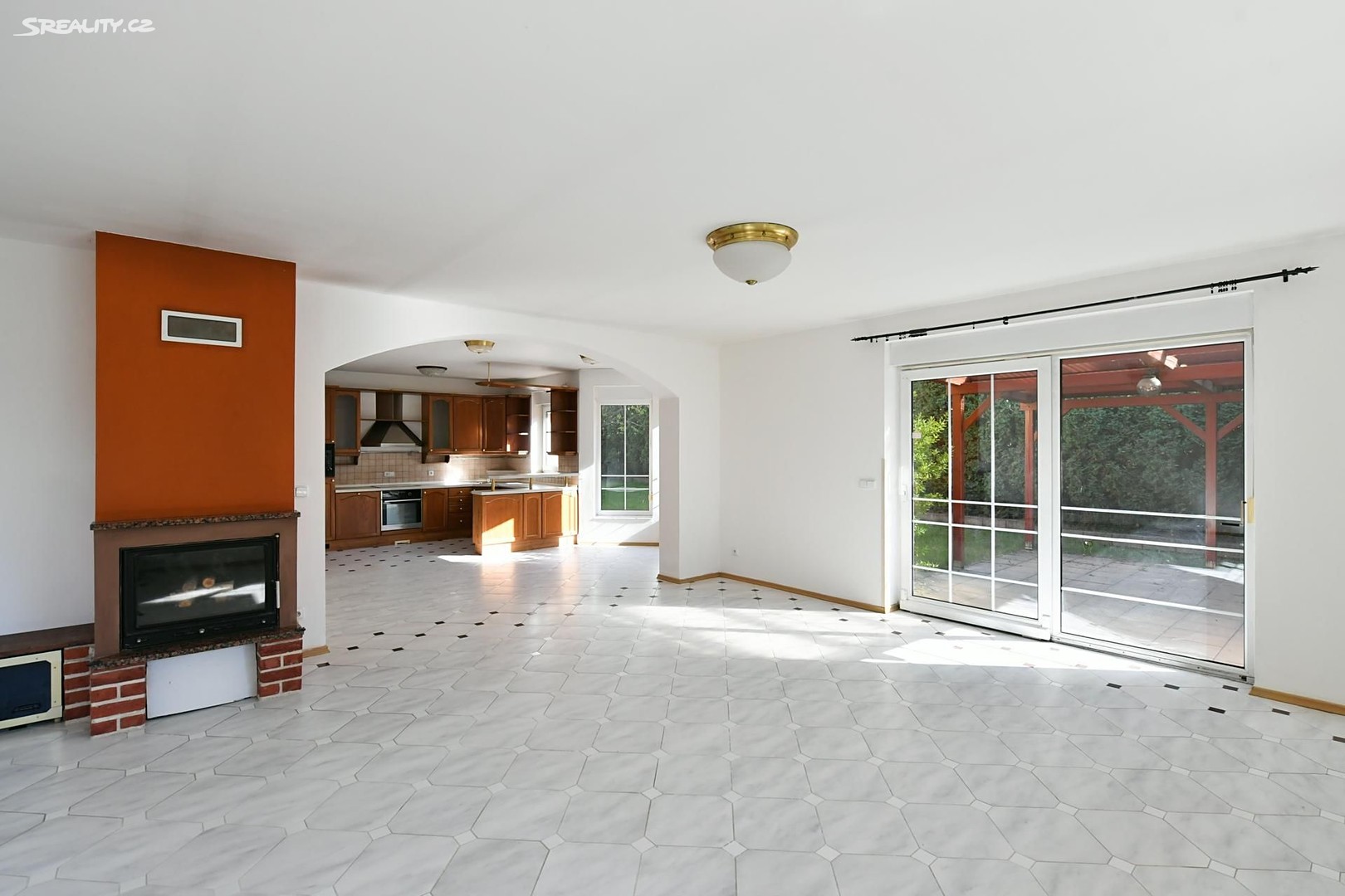 Prodej  rodinného domu 400 m², pozemek 1 400 m² – pohled 6
