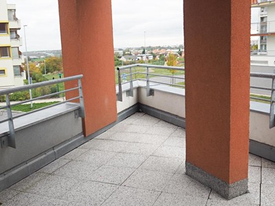 Pronájem bytu 2+kk 65 m² — photo 4