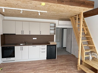 Pronájem bytu 2+kk 67 m² (Mezonet)