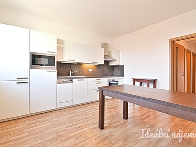 Pronájem bytu 2+1 63 m²