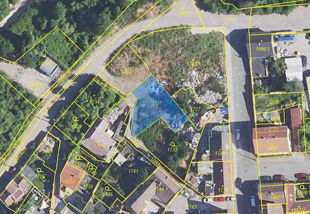 Prodej stavebního pozemku 996 m² – fotografie 2