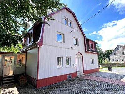 Prodej  rodinného domu 250 m², pozemek 2 324 m²