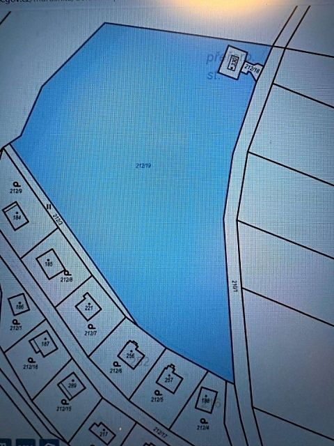 Prodej pozemku 651 m², Kostelec u Křížků – fotka 1 z 3
