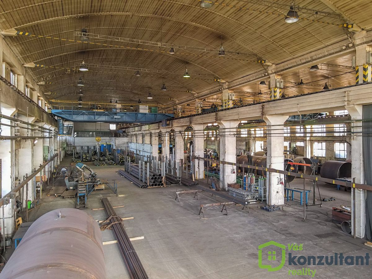 Pronájem výrobní haly, prostoru 3000 m² – fotografie 2