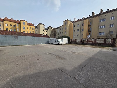 Pronájem specifického typu nemovitosti 650 m²