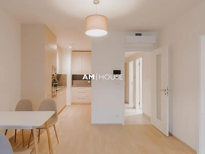 Pronájem bytu 3+kk 89 m², Praha – náhled fotky 2