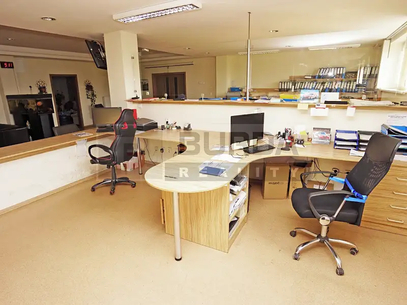 Pronájem kanceláře 24 m², Kojetice – náhled fotky 1