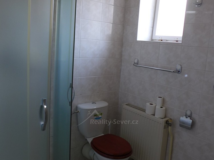 Будинок на продаж, 261 м² (12 з 28)