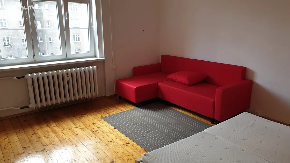 Pronájem bytu 1+1 45 m² – pohled 3